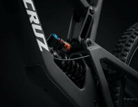 Santa Cruz Nomad 6 C, S-Kit Matte Carbon, Größe  SM