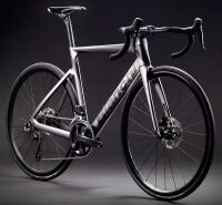 Bianchi Oltre Race, Shimano 105 12-fach, Graphite Cangiante 55 cm